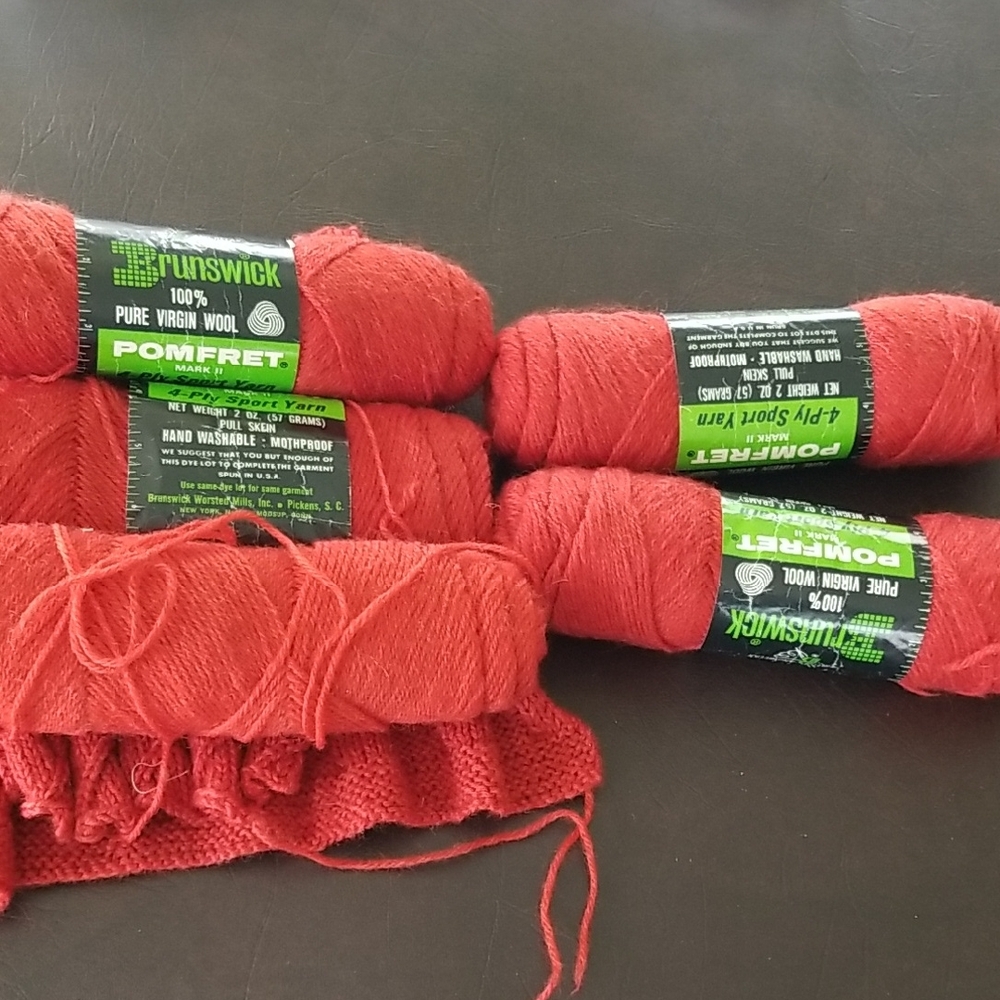Red Pure Virgin Wool Yarn 5 skeins Total Match Dye Lots A Started Project